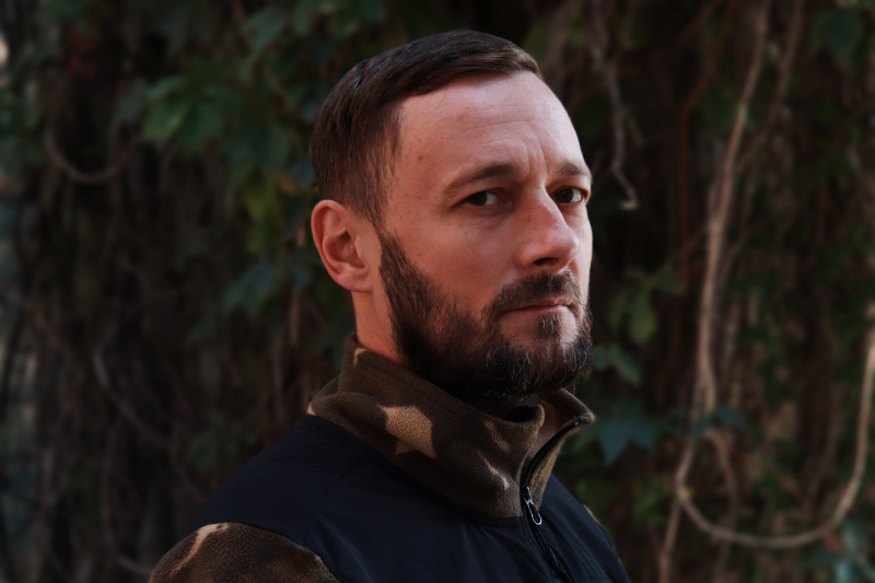 Без героїзації та жалості: ветеран Андрій Фармуга навчає комунікації та гідному супроводу людей з пораненнями